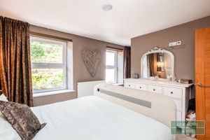 Photo 16- click for photo gallery